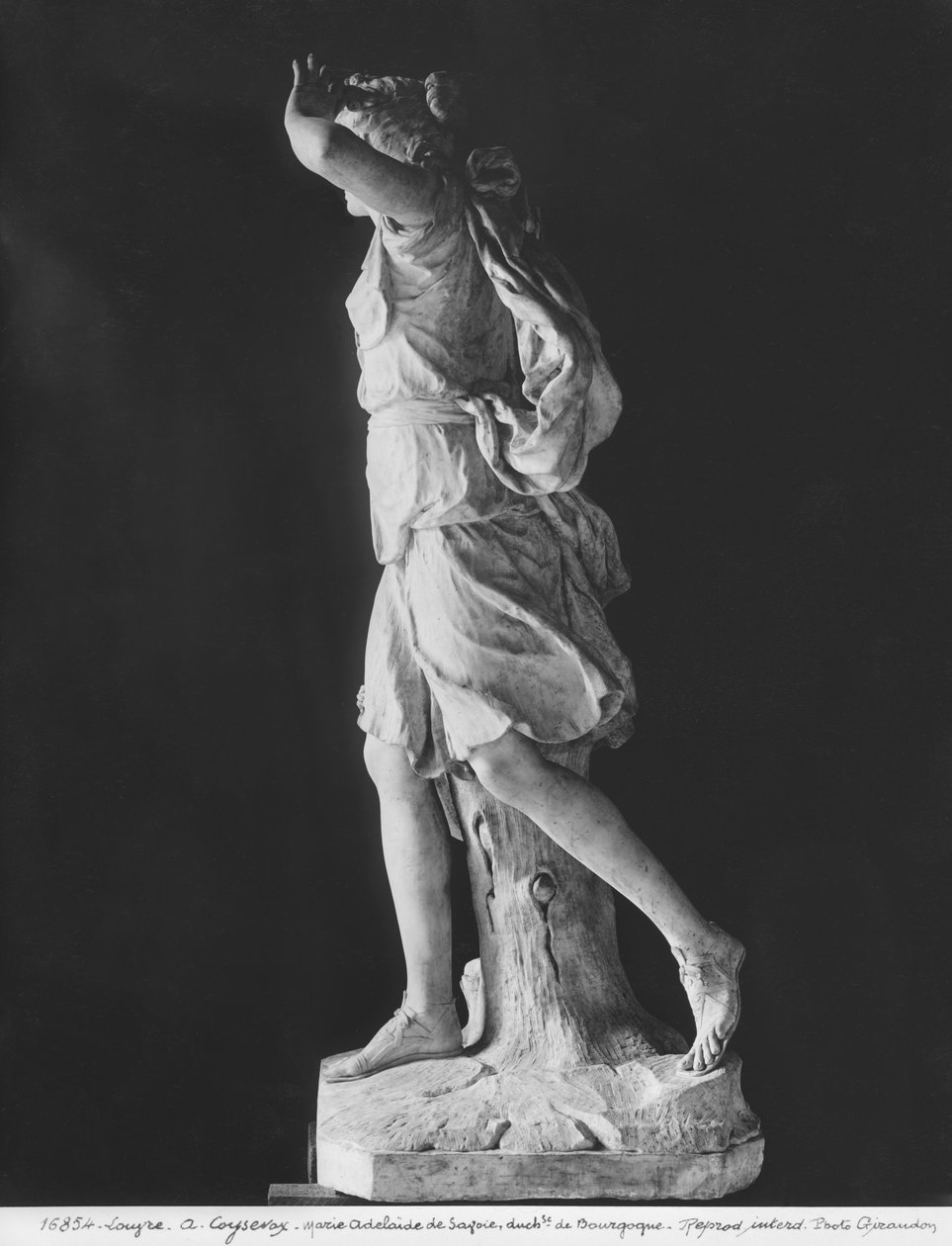 Marie-Adelaide de Savoie, hertuginne av Burgund, som Diana the Huntress, 1709 (se også 209277, 346030, 346031) (marmor) av Antoine Coysevox