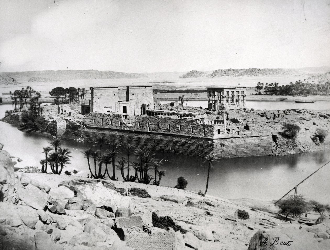 Philae, ca. 1860-80 av Antonio Beato