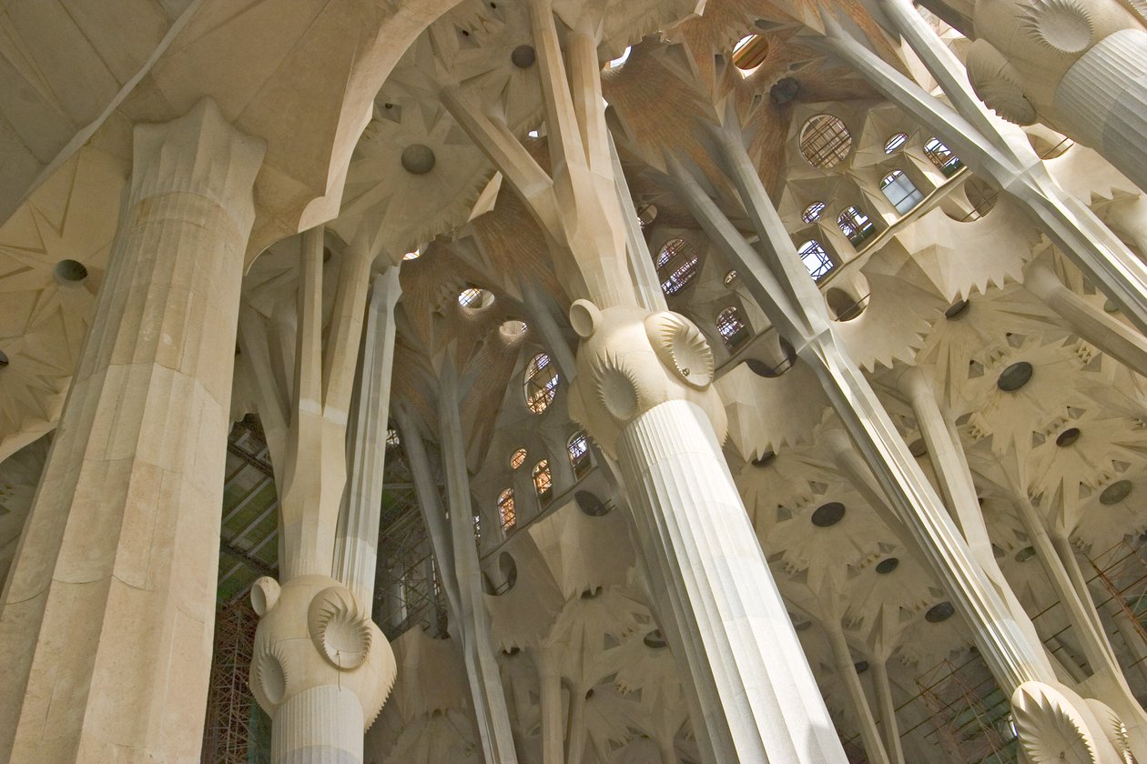 Tak interiør av Antonio Gaudi