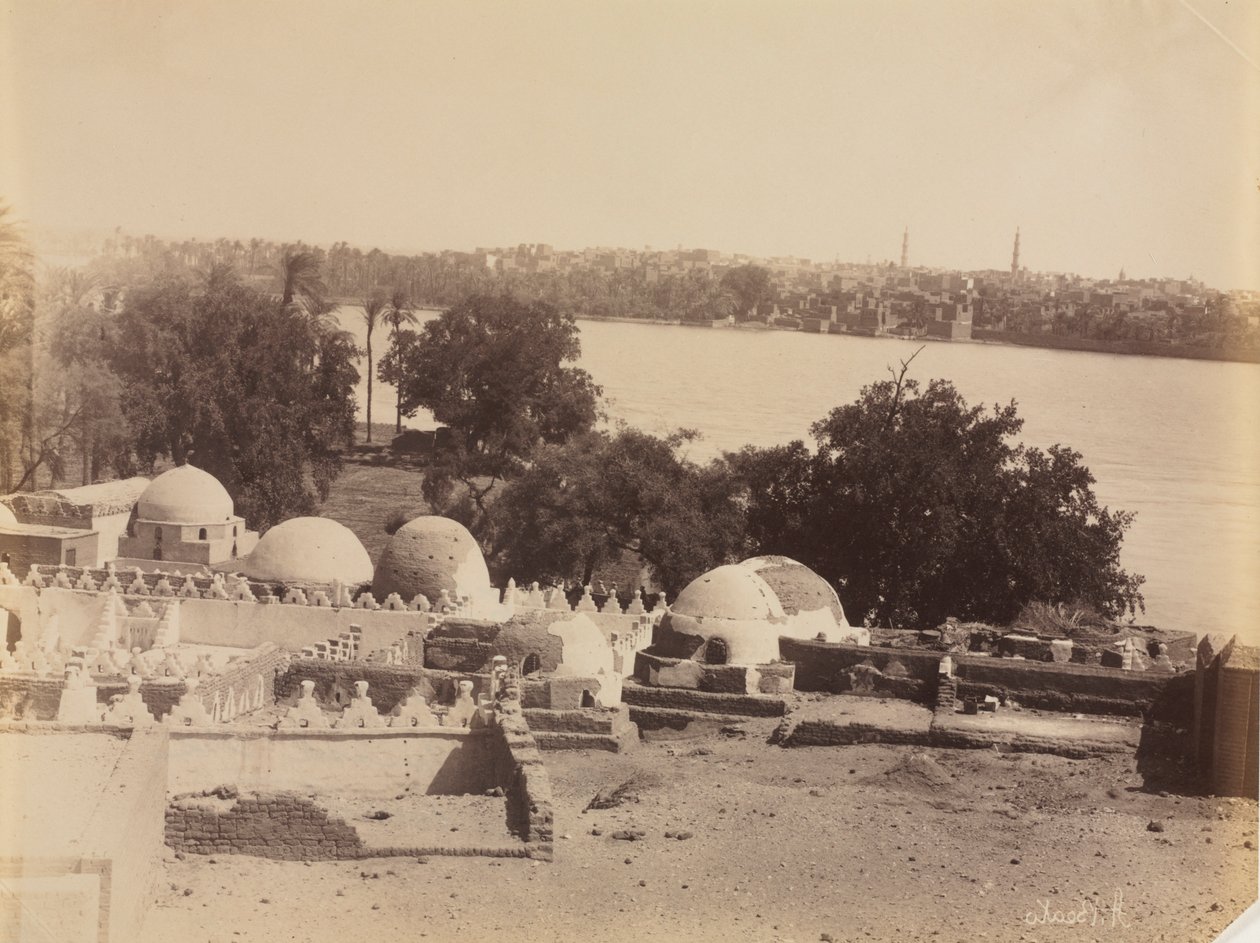 Asyut, Utsikt fra fjellet, ca. 1870-1880. av Antonio Beato
