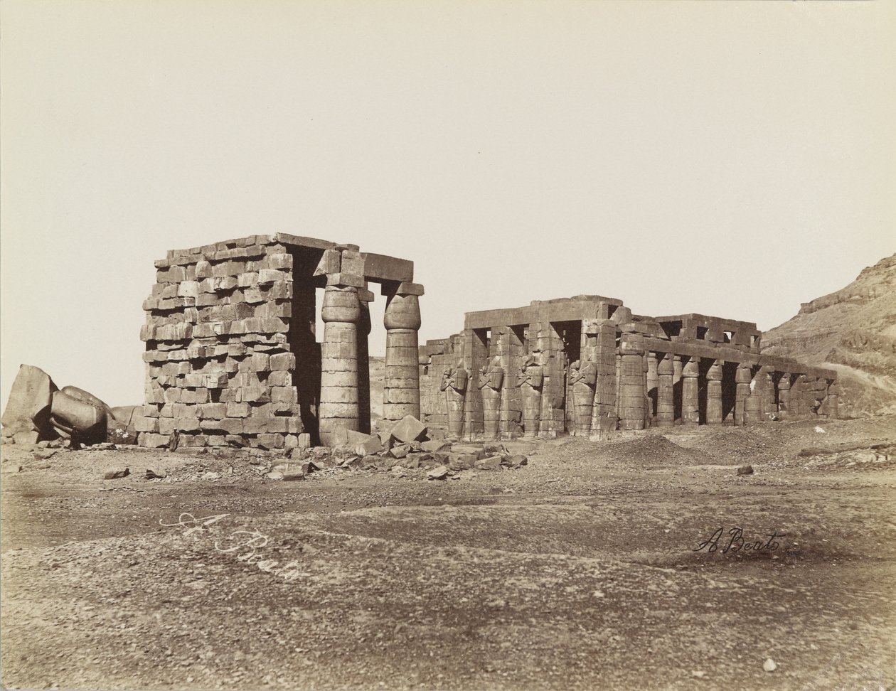 Generell utsikt over Ramesseum, Theben av Antonio Beato