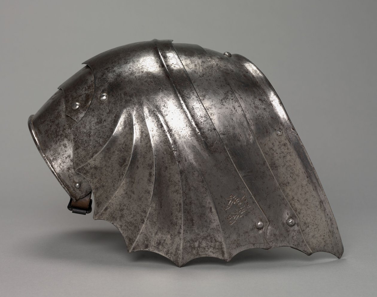 Gotisk vifteformet stenge, ca. 1485-1500 (stål) av Antonio Missaglia