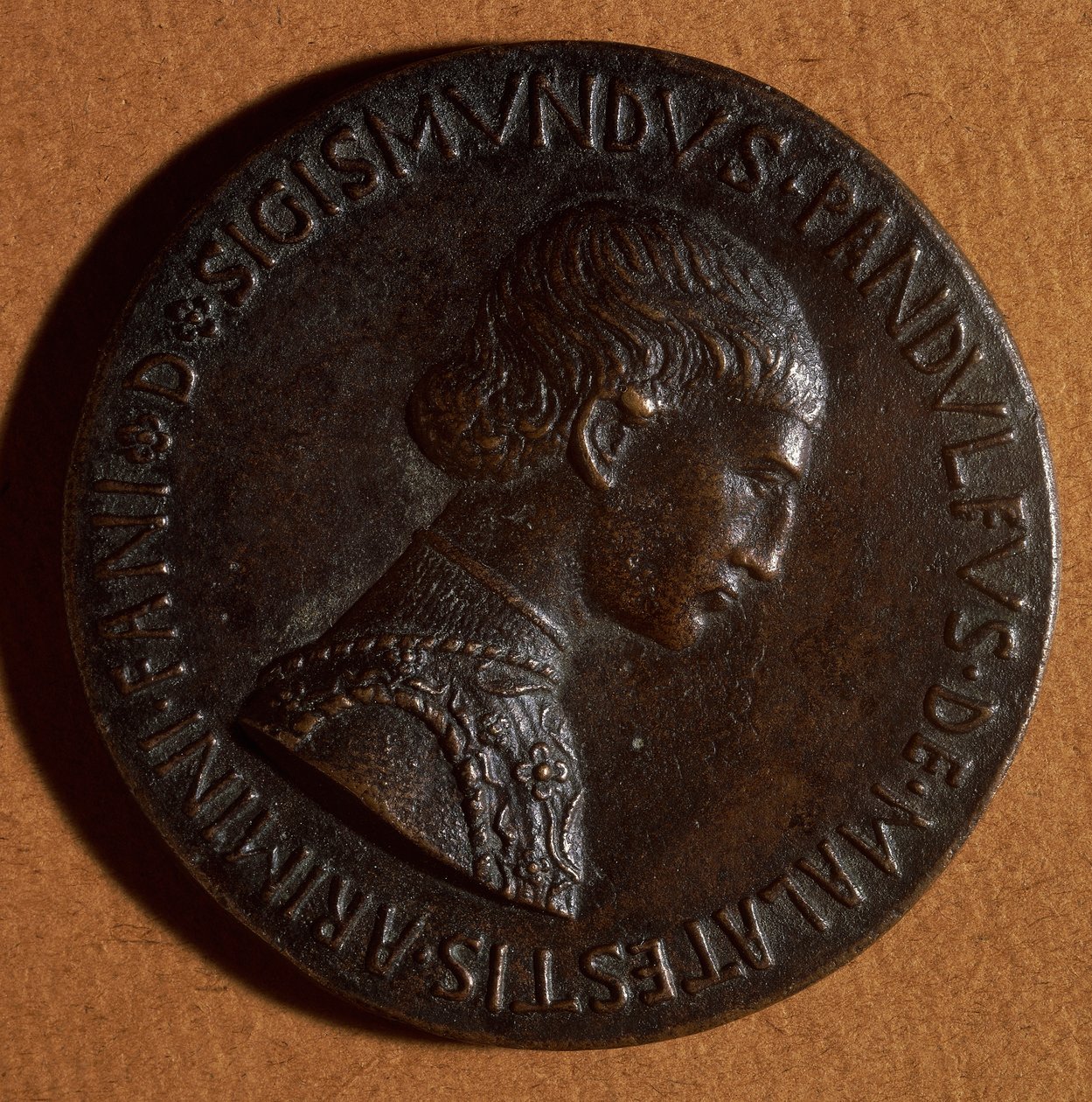 Skulptur av Sigismondo Pandolfo Malatesta (Rimini, Rimini-1417 av Antonio Pisanello