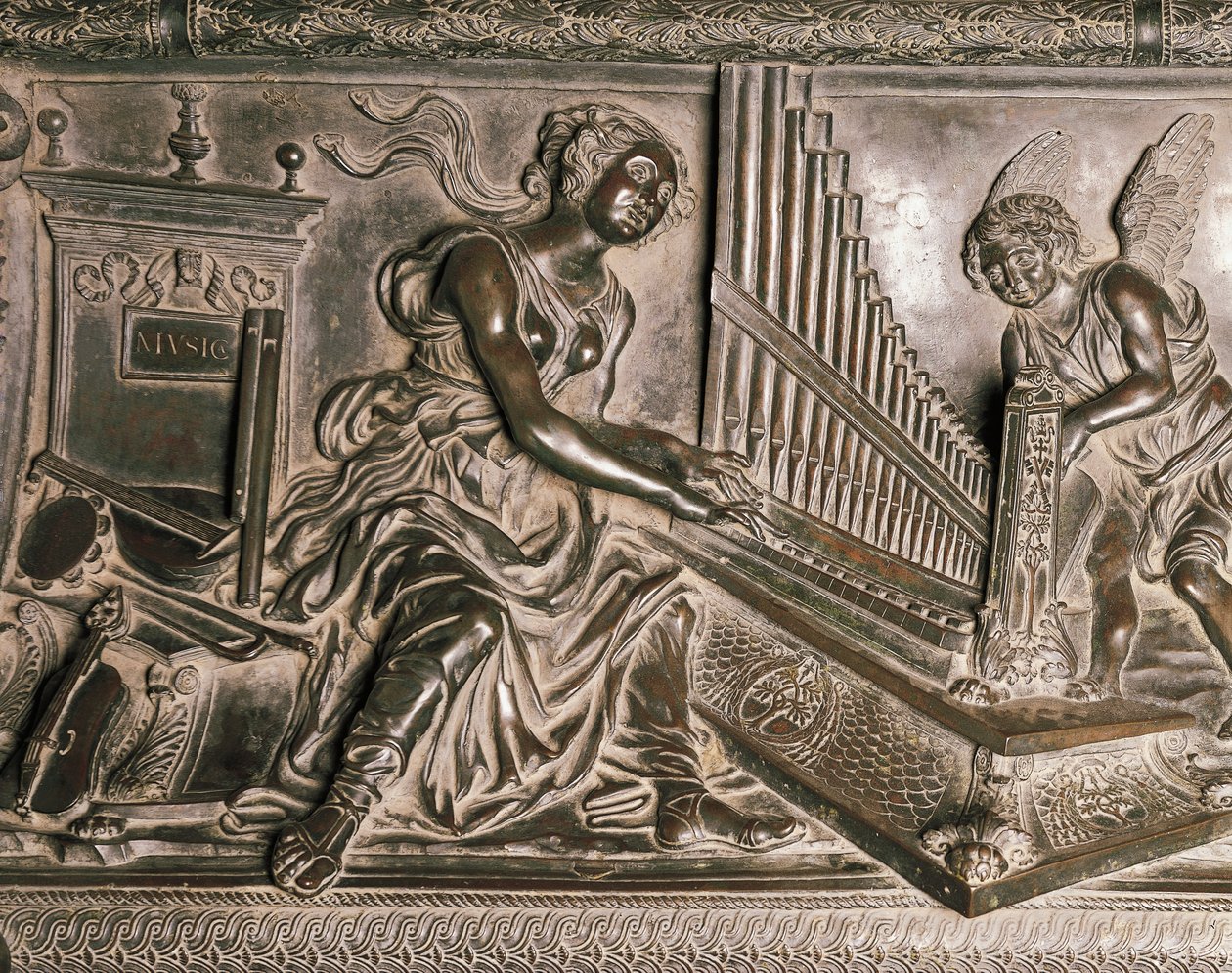 Musikk, detalj fra graven til Sixtus IV av Antonio Pollaiuolo