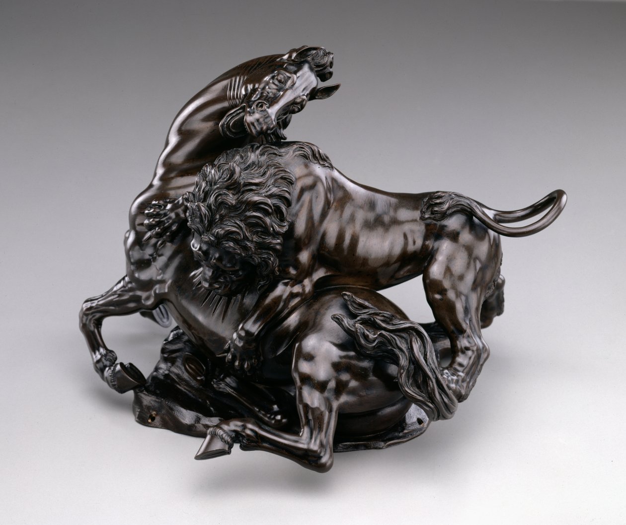 Løve angripende hest. ca. 1580/90 av Antonio Susini