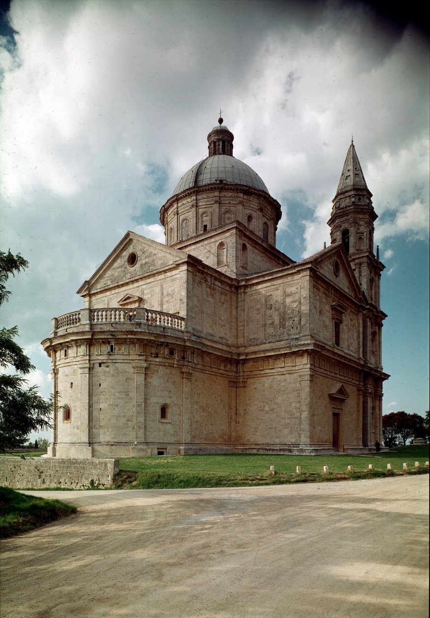 Utsikt over kirken San Biagio, bygget av arkitekten Antonio da Sangallo den tidligere (1453-1534) 1518-1545 Montepulciano, Toscana. Italia av Antonio da the elder Sangallo