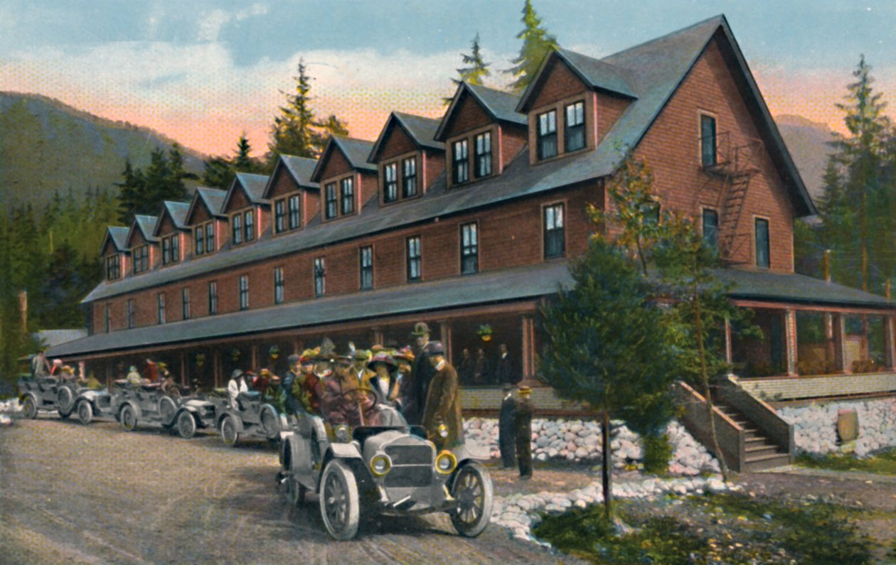 Mount Rainier National Park Inn, c1916 av Asahel Curtis