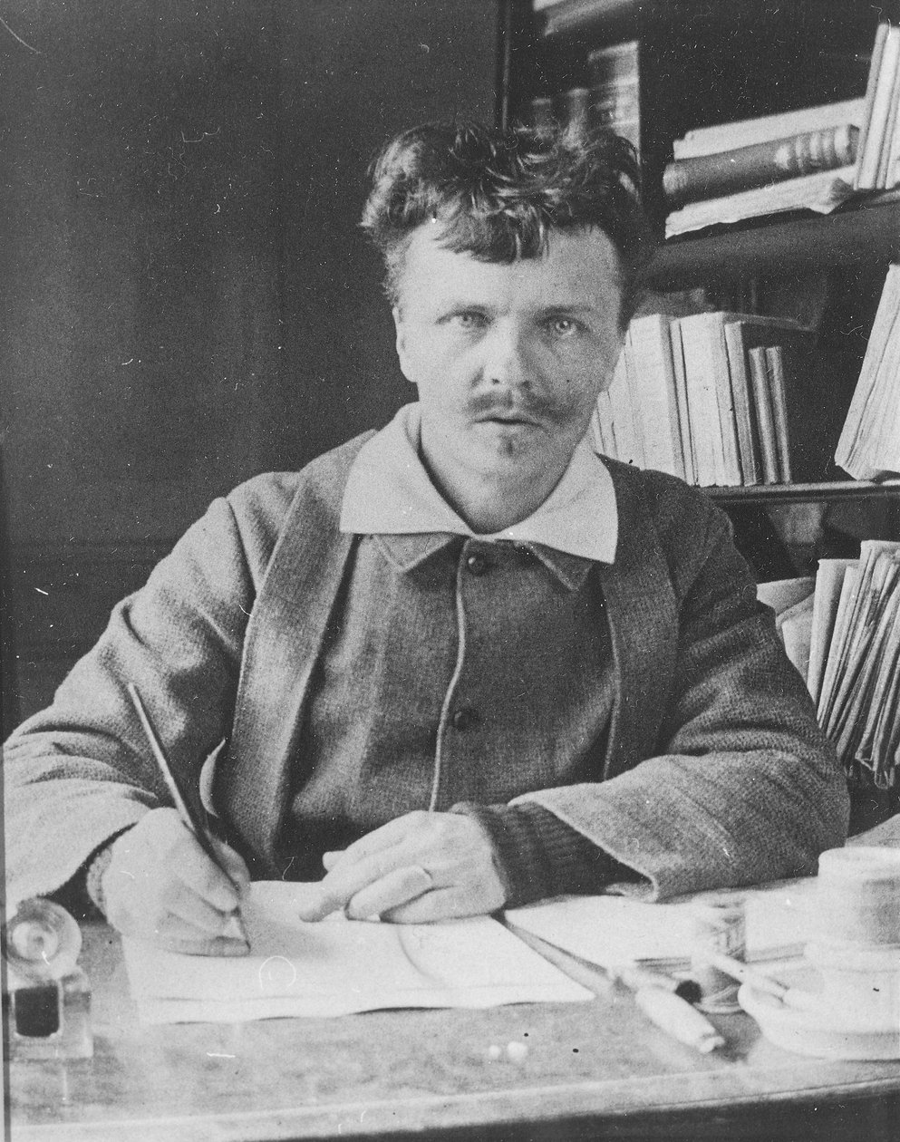 Selvportrett i hans arbeidsrom på Gersau av August Johan Strindberg