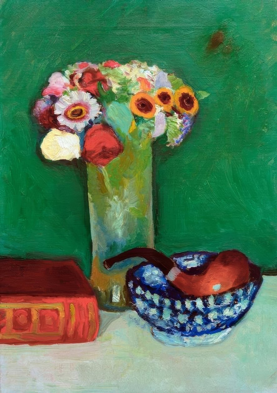 Stilleben med en bukett blomster og en pipe i en blå bolle av August Macke