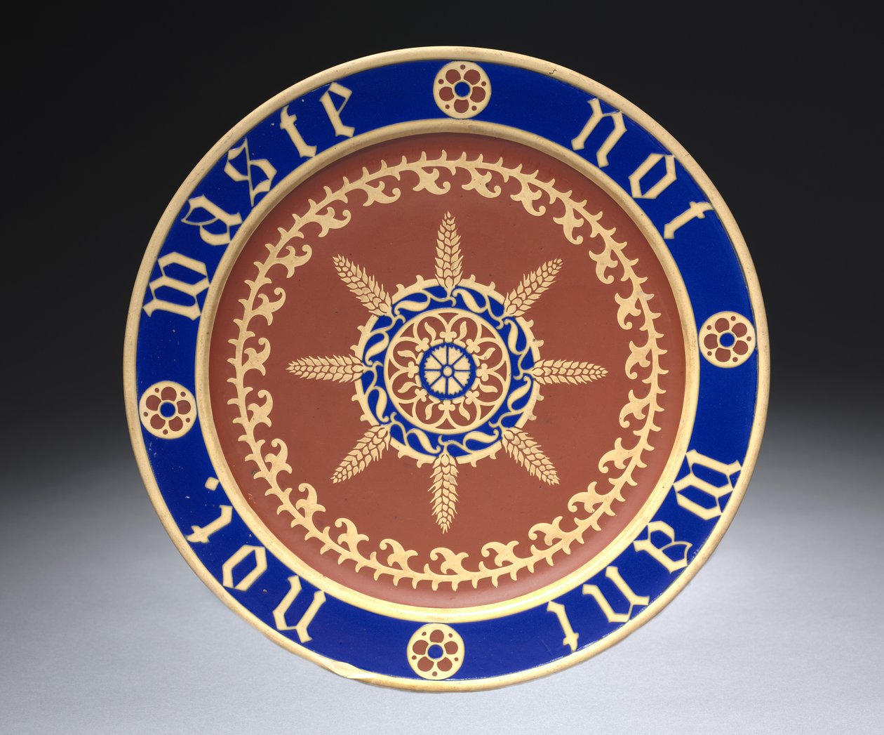 Brødtallerken, ca.1850 av Augustus Welby Northmore Pugin