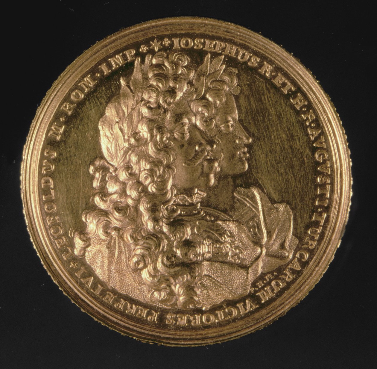 Medaljong med portretter av de hellige romerske keisere Leopold I (1640-1705) og Joseph I (1678-1711) av Philipp Heinrich, 1692 (gull) av Austrian School