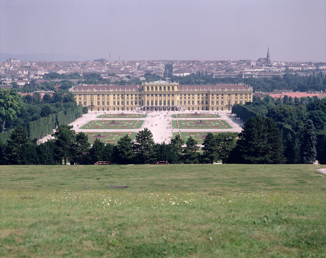 Schönbrunn-palasset, fullført 1711 av Austrian School