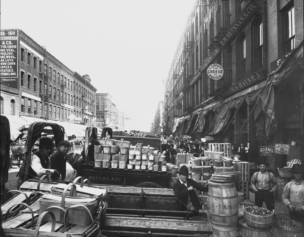 South Water Street Market, Chicago, Illinois, USA, ca. 1905 (s/hvitt-bilde) av Barnes and Crosby