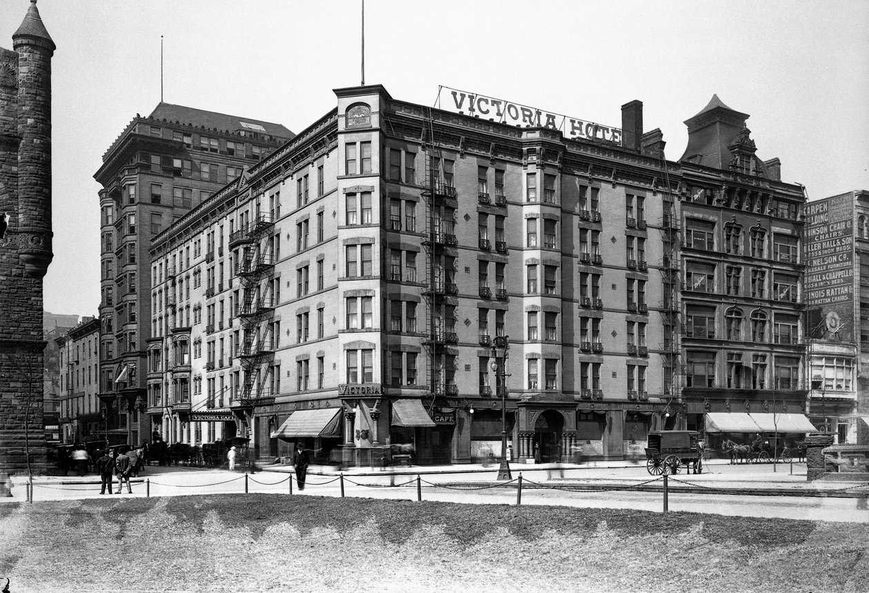 Victoria Hotel, Chicago, Illinois, USA, ca. 1900 (s/hvitt-bilde) av Barnes and Crosby