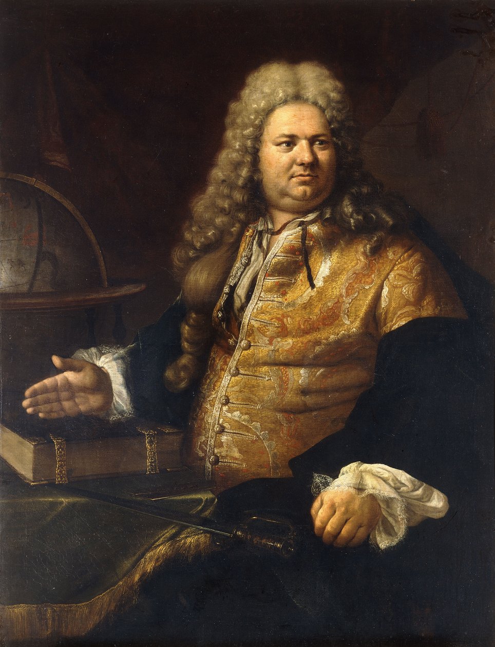Portrait of a Gentleman, sies å være skuespilleren James Quin, i tittelrollen til Addisons Cato, sittende tre fjerdedels lengde, i en brokadefrakk og grønn kappe ved et bord med et Wword, en bok og en globe av Bartolomeo Nazzari