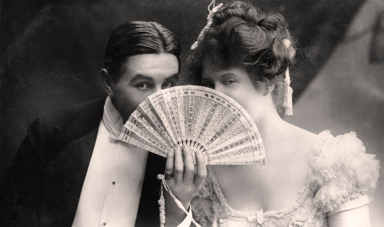 Billie Burke og Farren Soutar i en scene fra The Belle of Mayfair, tidlig på 1900-tallet. av Bassano Studio