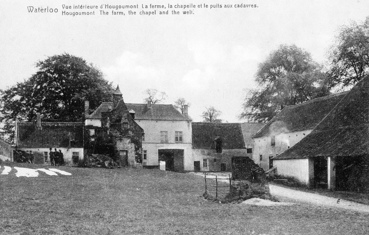 Farm of Hougoumont, et viktig strategisk sted for Wellington under slaget ved Waterloo, minnepostkort, ca. 1912 (photolitho) av Belgian Photographer