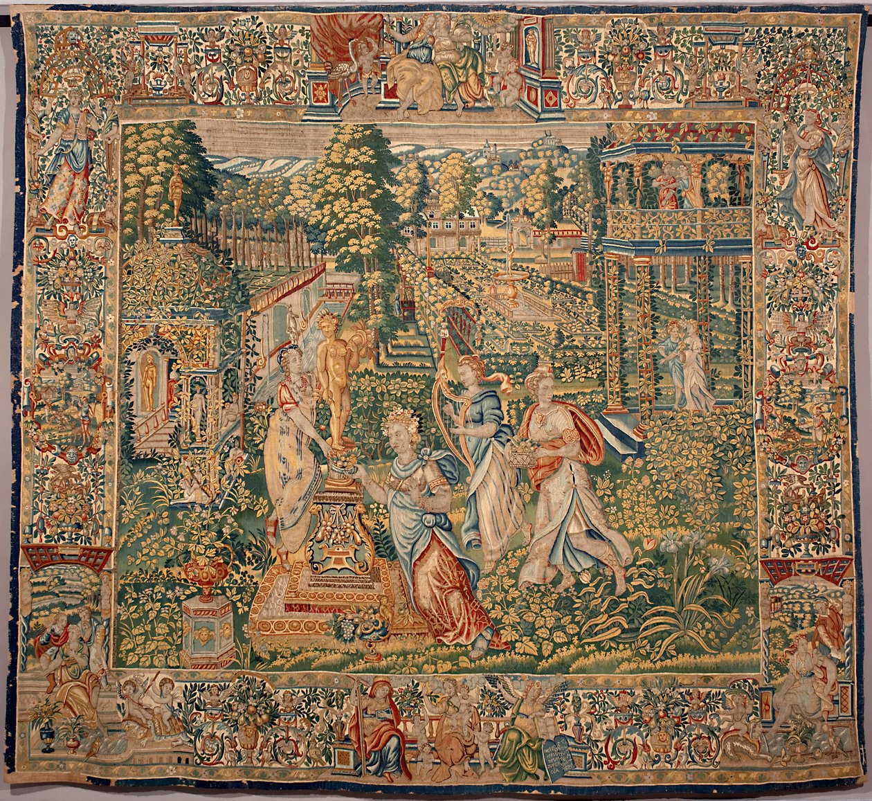 Gavene til Pomone (Pomona) nymfe av frukt Tapetet av produsenter av Brussel. 1500-tallets gener, Musei di Strada Nuova av Belgian School