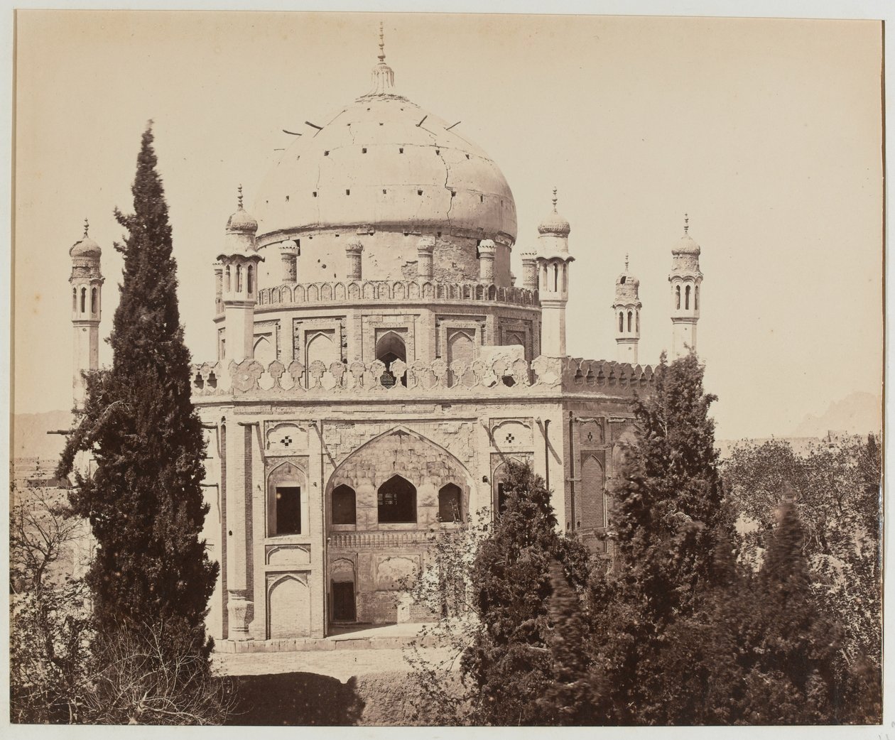 Ahmed Shahs grav fra Khirka Sharif av Benjamin Simpson