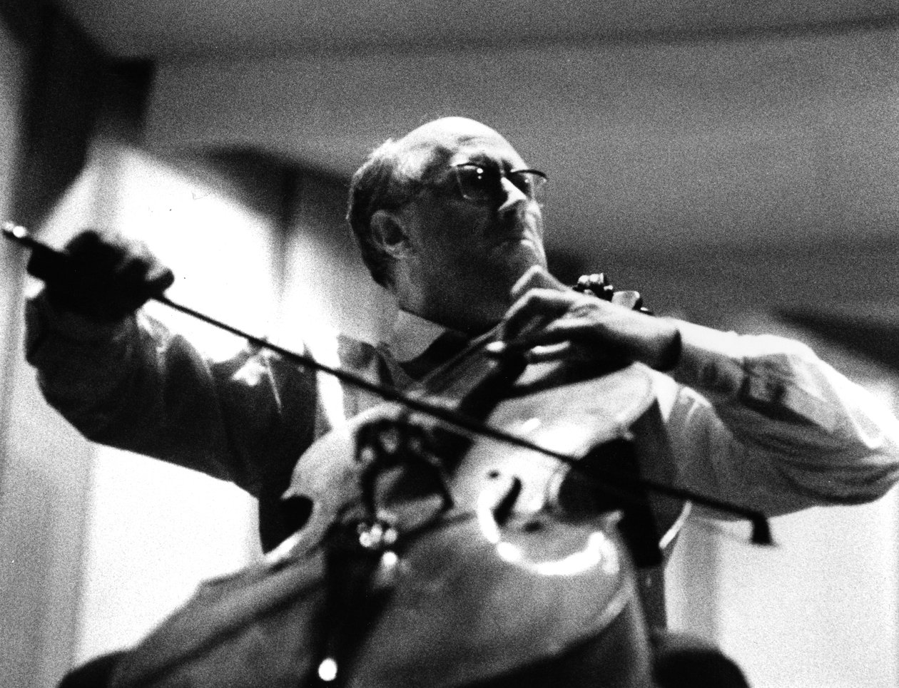 Mstislav ROSTROPOVICH av Bernard Perrine