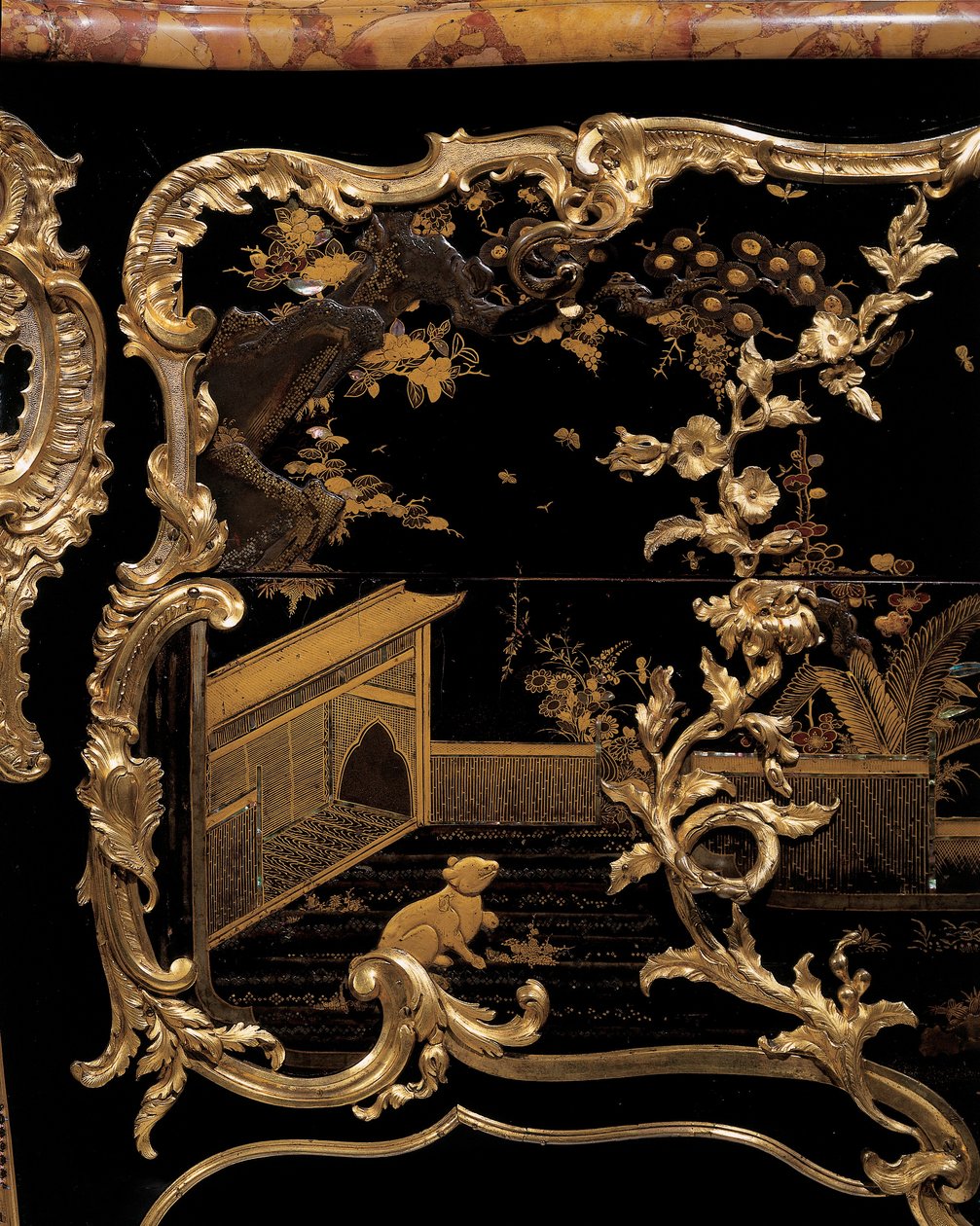 Kommode, ca. 1745 av Bernard van Risenburgh II