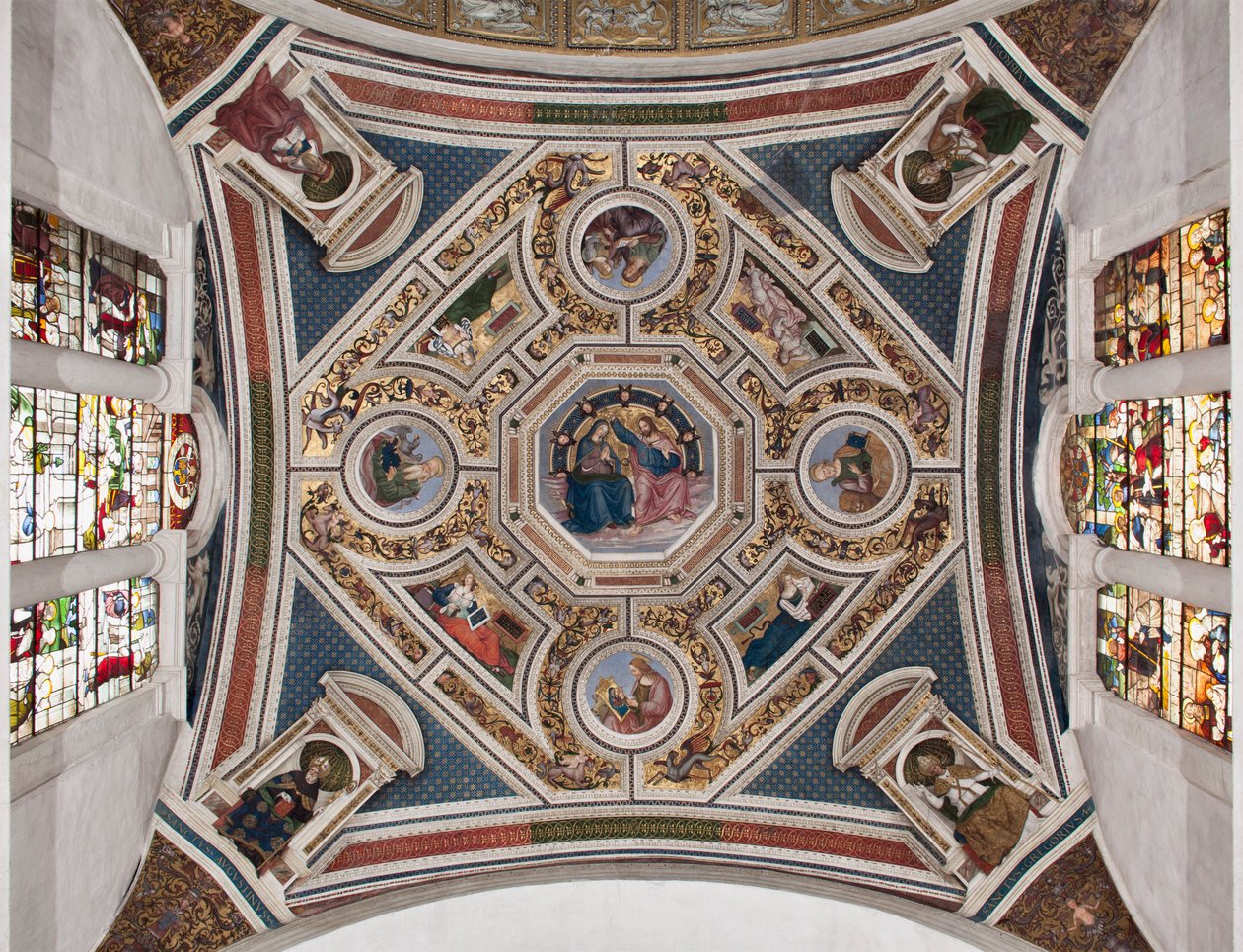 Jomfruens kroning "" De fire evangelistene"" "Sibylene"" og "" kirkens doktorer""" Korhvelvet laget av Pinturicchio (Bernardino di Betto) (1454-1513) - 1508-1510 Basilica av Santa Maria del Popolo (Santa Maria del Pop-kirken av Bernardino di Betto Pinturicchio