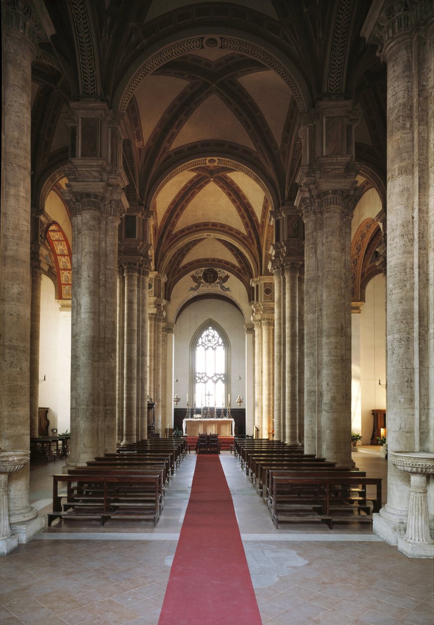 Innvendig utsikt over kirken Pienza av Bernardo Rossellino