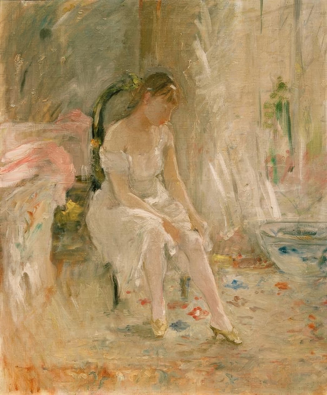 Kvinne som kler seg eller ung jente som tar på seg strømper av Berthe Morisot