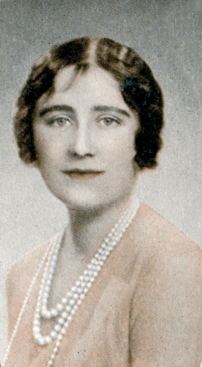 HKH Hertuginnen av York 1900-2002, 1935. av Bertram Park