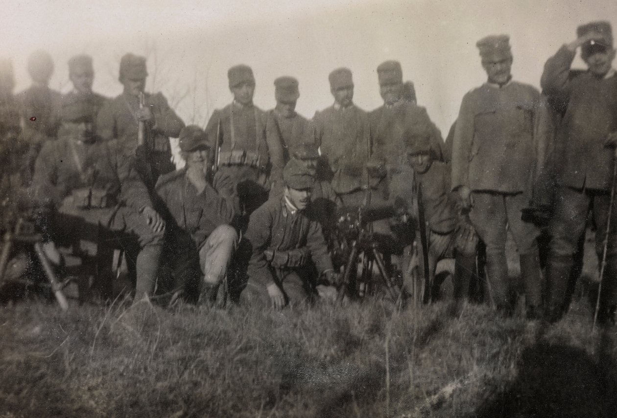 Album av første verdenskrig i Friuli-Venezia Giulia: gruppeportrett av skyttersoldatene til 112.mo-infanteriet av Bourbon Del Monte