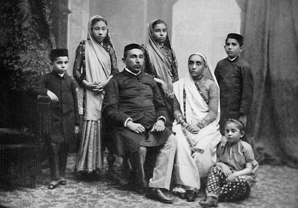 En Parsi-familie, 1902 av Bourne and Shepherd