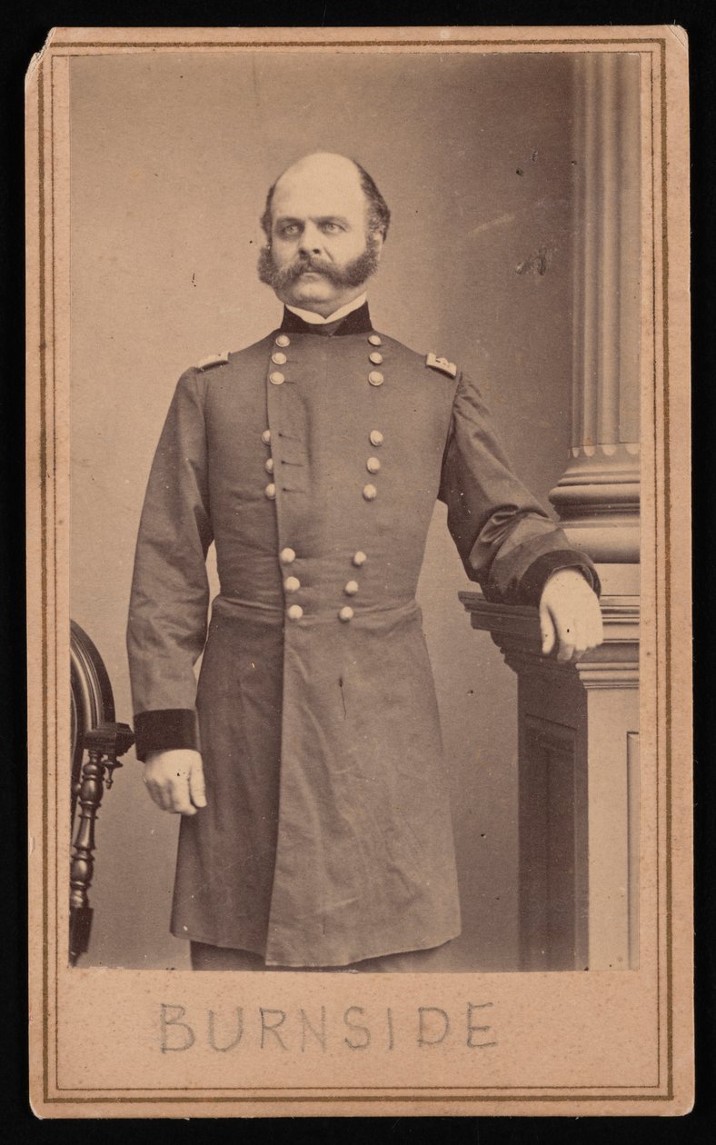 Portrett av Ambrose Everett Burnside 1824-1881, ca 1860-tallet. av Brady