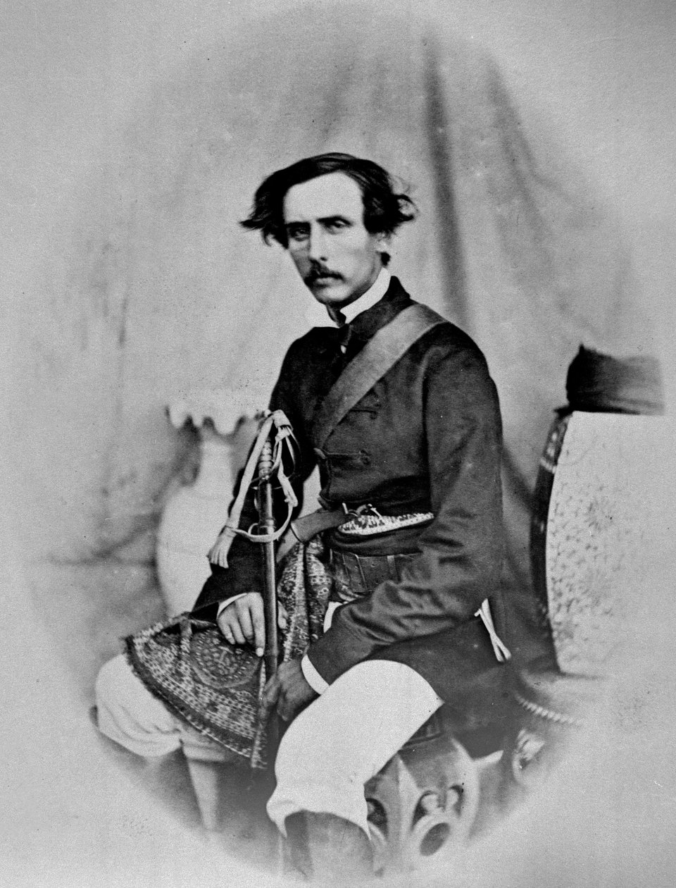Kaptein Mecham, fra et album med 39 fotografier i samsvar med Edmund Impey i Madras av British Photographer