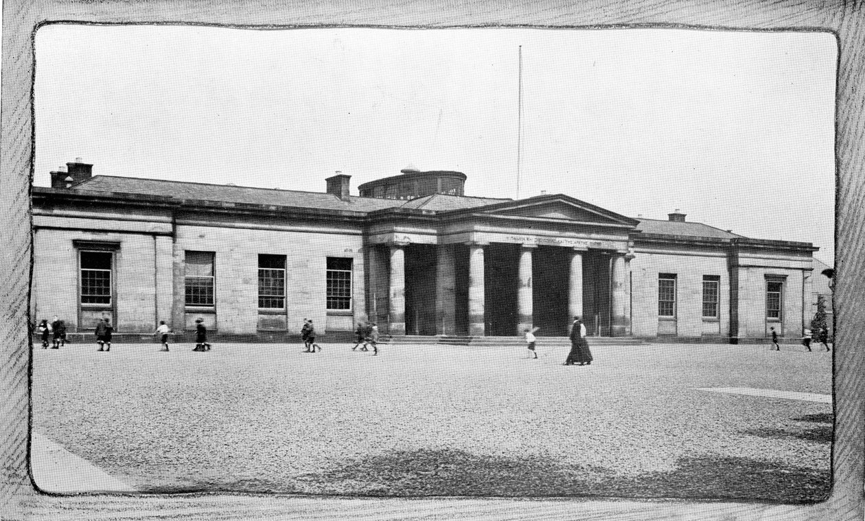 Edinburgh Academy, Henderson Row, Edinburgh av British Photographer
