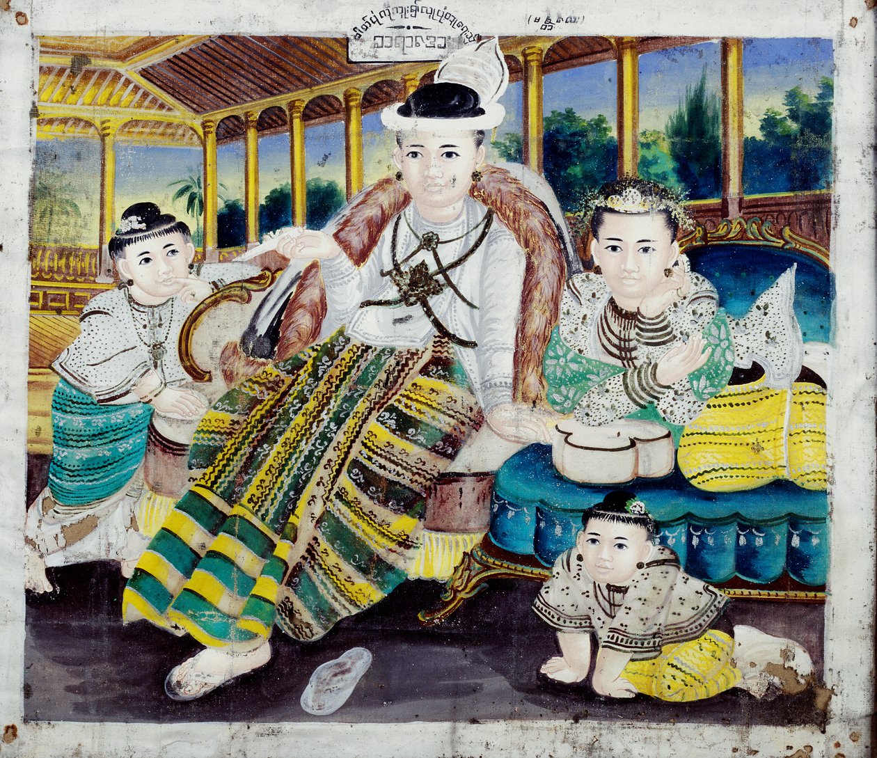 Familieportrett (gouache på tekstil) av Burmese School