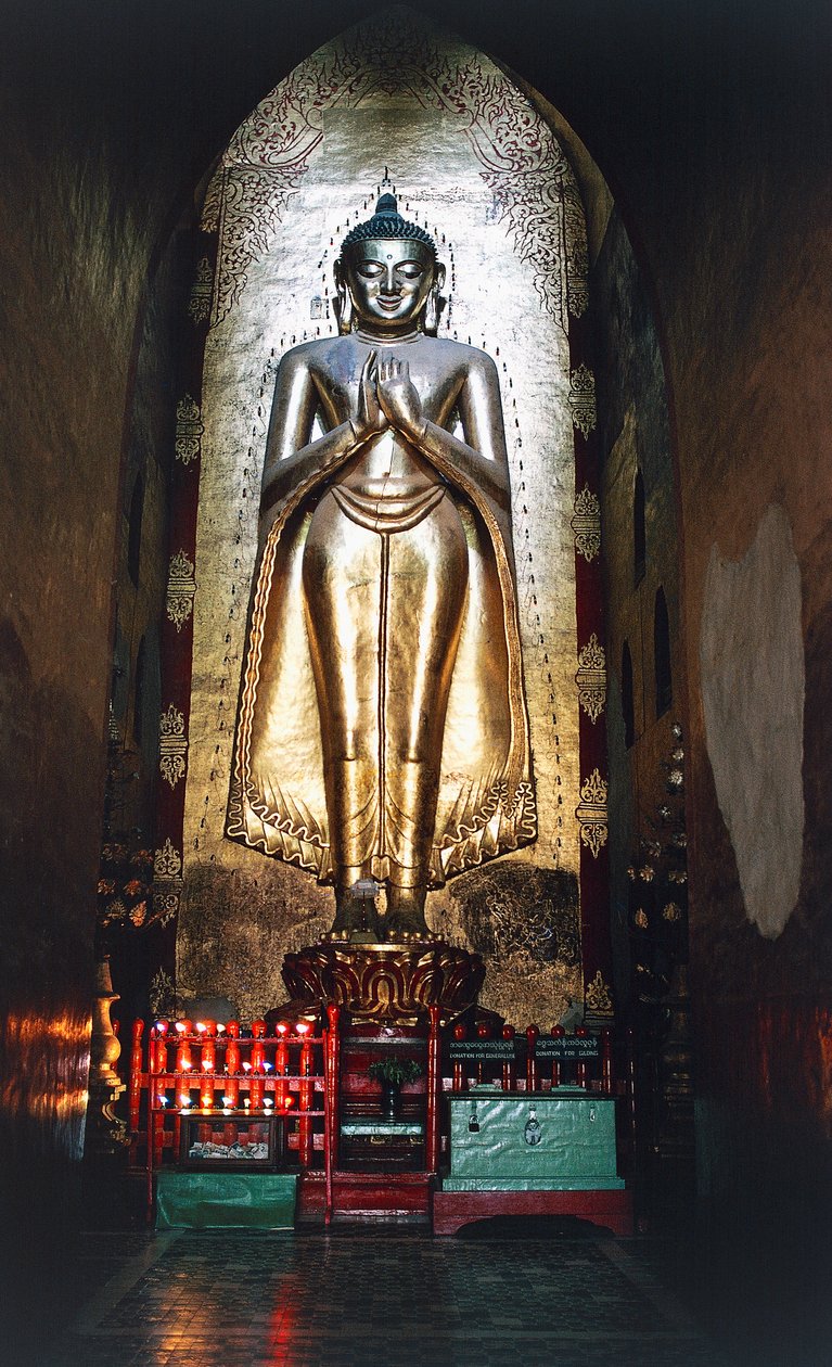Kakusanda, en av Buddha i Ananda Temple, Bagan (hedensk), Myanmar (Burma) av Burmese School