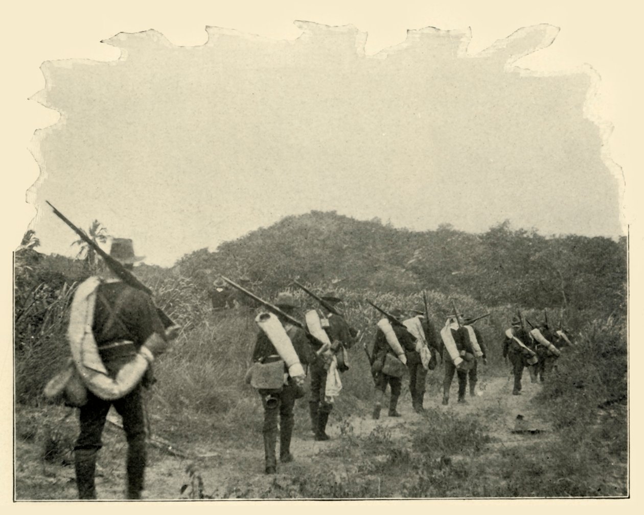På vei fra Battlefield 1. og 10. til Rough Riders Scene of Conflict, over fjellene av Burr McIntosh