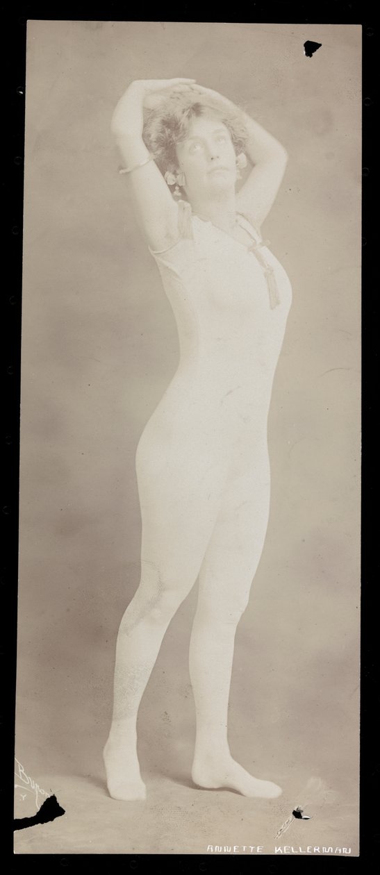 Annette Kellerman., ca. 1900 (sølv gelatintrykk) av Byron Company