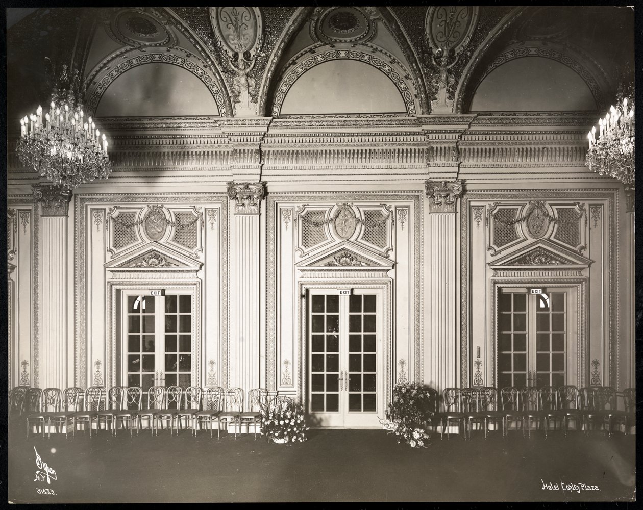 Ballsal på Copley Plaza-hotellet, Boston, 1912 eller 1913 (sølv gelatintrykk) av Byron Company