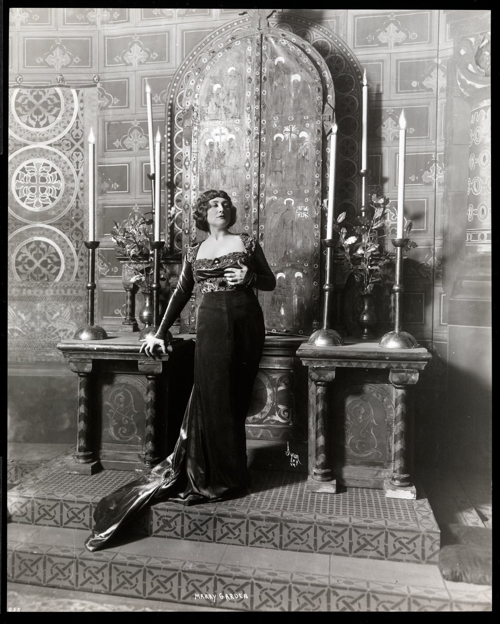 Mary Garden, ca. 1900 (sølv gelatintrykk) av Byron Company