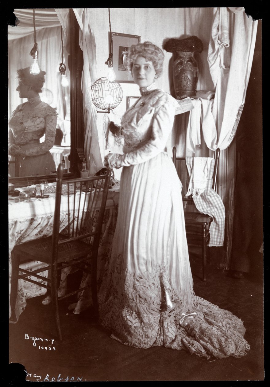 May Robson, 1901 (sølv gelatintrykk) av Byron Company