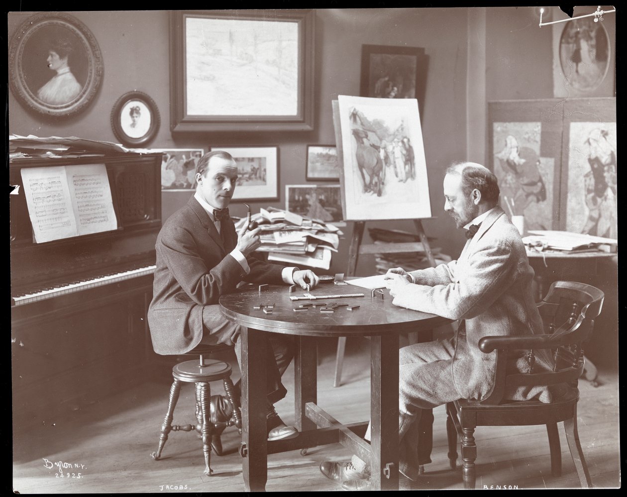 Michel Jacobs og Benson spiller domino, 1907 (sølv gelatintrykk) av Byron Company
