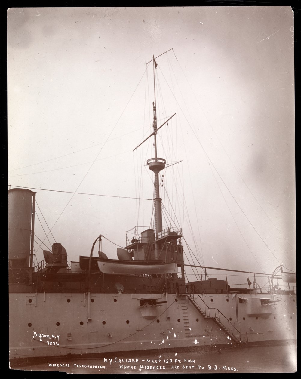 Wireless Telegraphing: 150 fot masten som Marconis trådløse signal ble sendt fra til Boston, Massachusetts, 1899-1900 (sølv gelatintrykk) av Byron Company