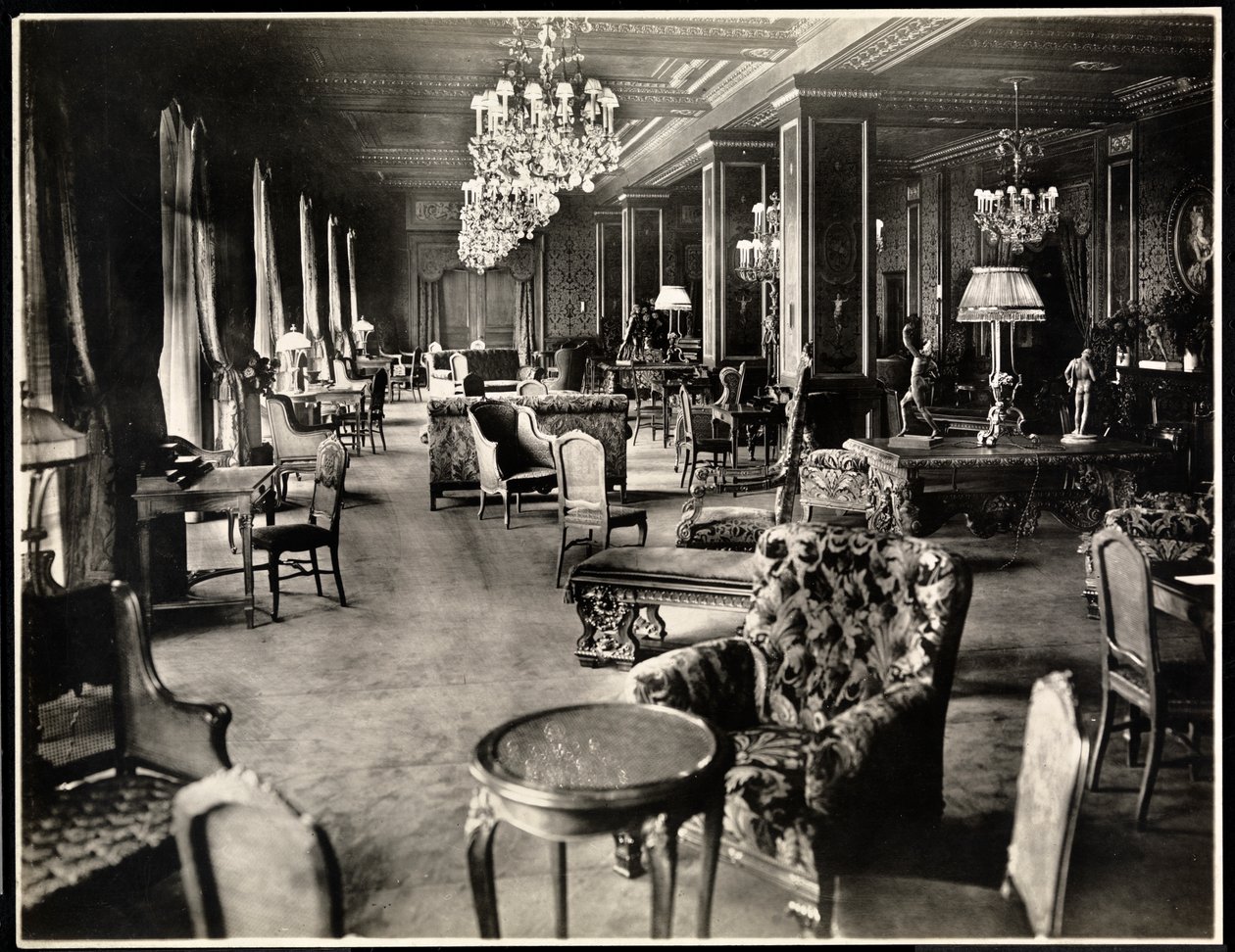 Lounge på Hotel Knickerbocker, 1906 (sølv gelatintrykk) av Byron Company