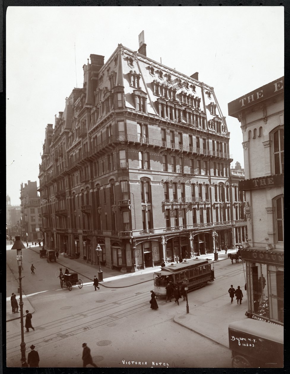 Hotel Victoria, det sørøstlige hjørnet av Broadway og 27th Street, New York, 1900 eller 1901 (sølv gelatintrykk) av Byron Company
