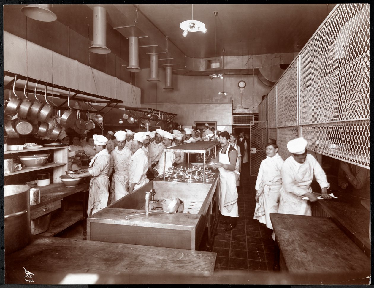 Kjøkkenet på Philadelphia Ritz-Carlton Hotel, 1913 (sølv gelatintrykk) av Byron Company