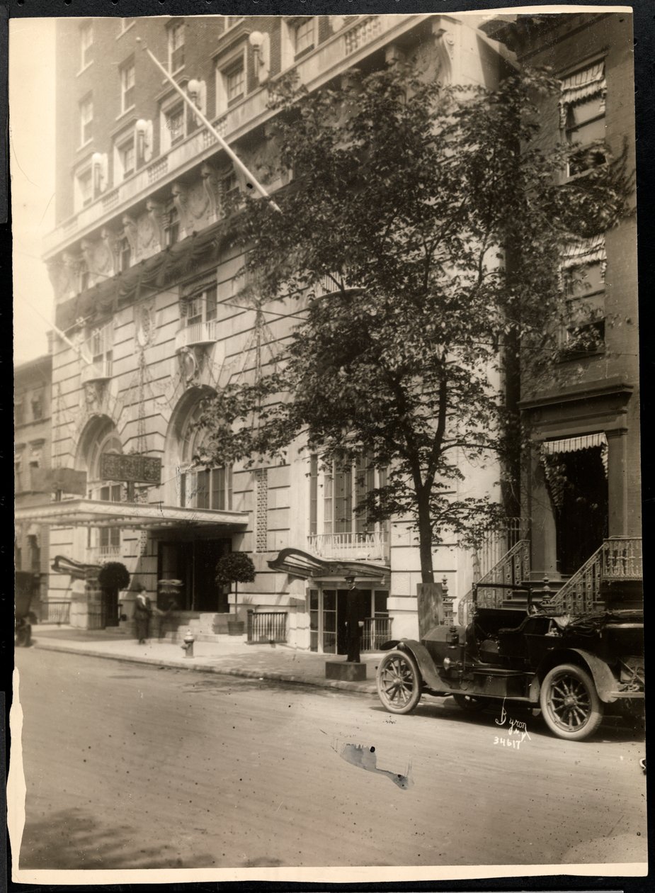 Utsikt over Robert Treat Hotel, Newark, New Jersey, 1916 (sølv gelatintrykk) av Byron Company