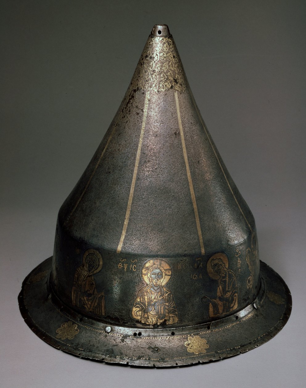 Stål, gull og sølv hjelm med Deesis, bysantinsk, 1200-tallet av Byzantine Byzantine