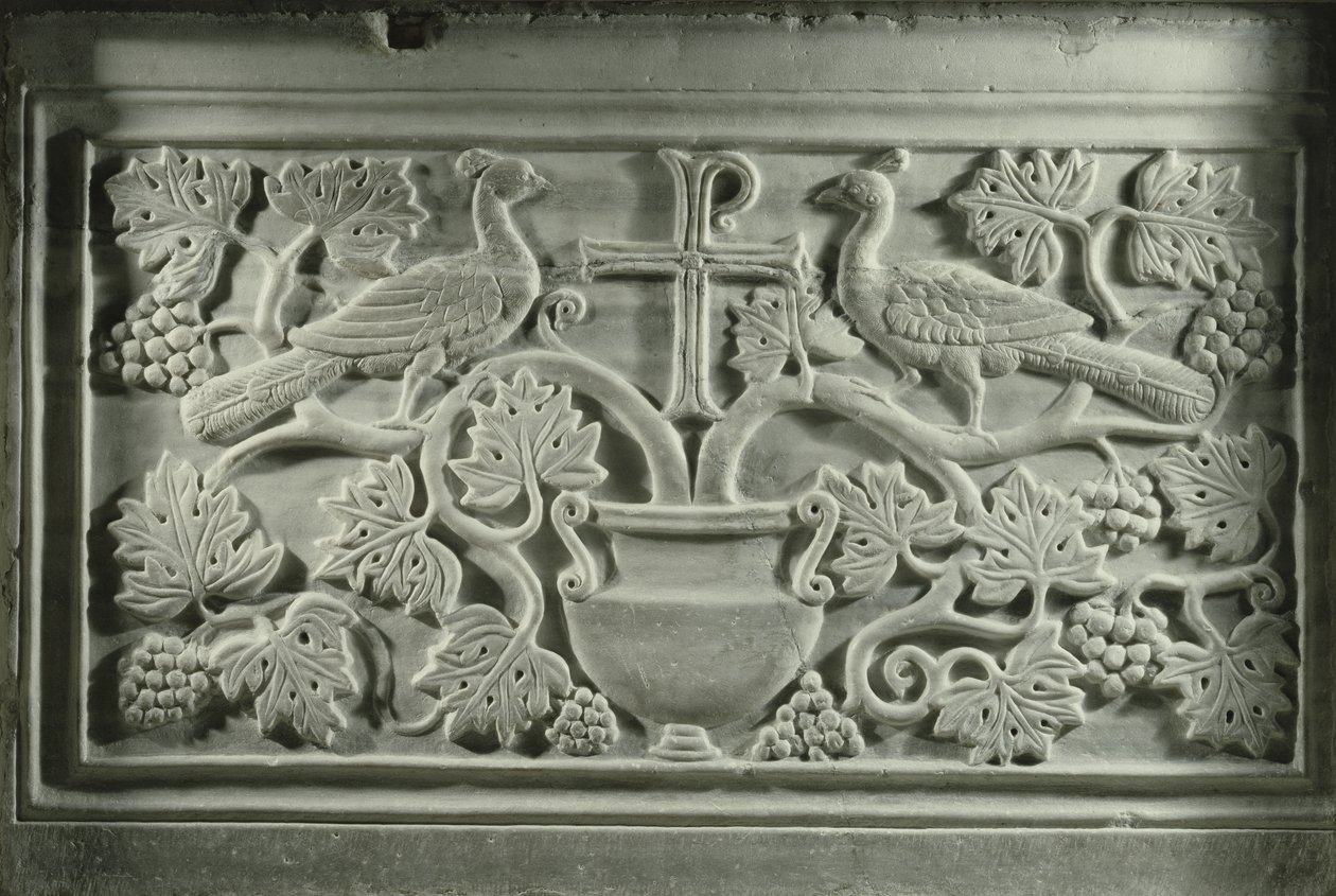 Påfugler og vinstokker (marmor) av Byzantine School