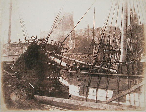 Sailing Vessels in Harbour, ca. 1845 (saltet papirtrykk fra kalotype negativ) av Calvert Richard Jones